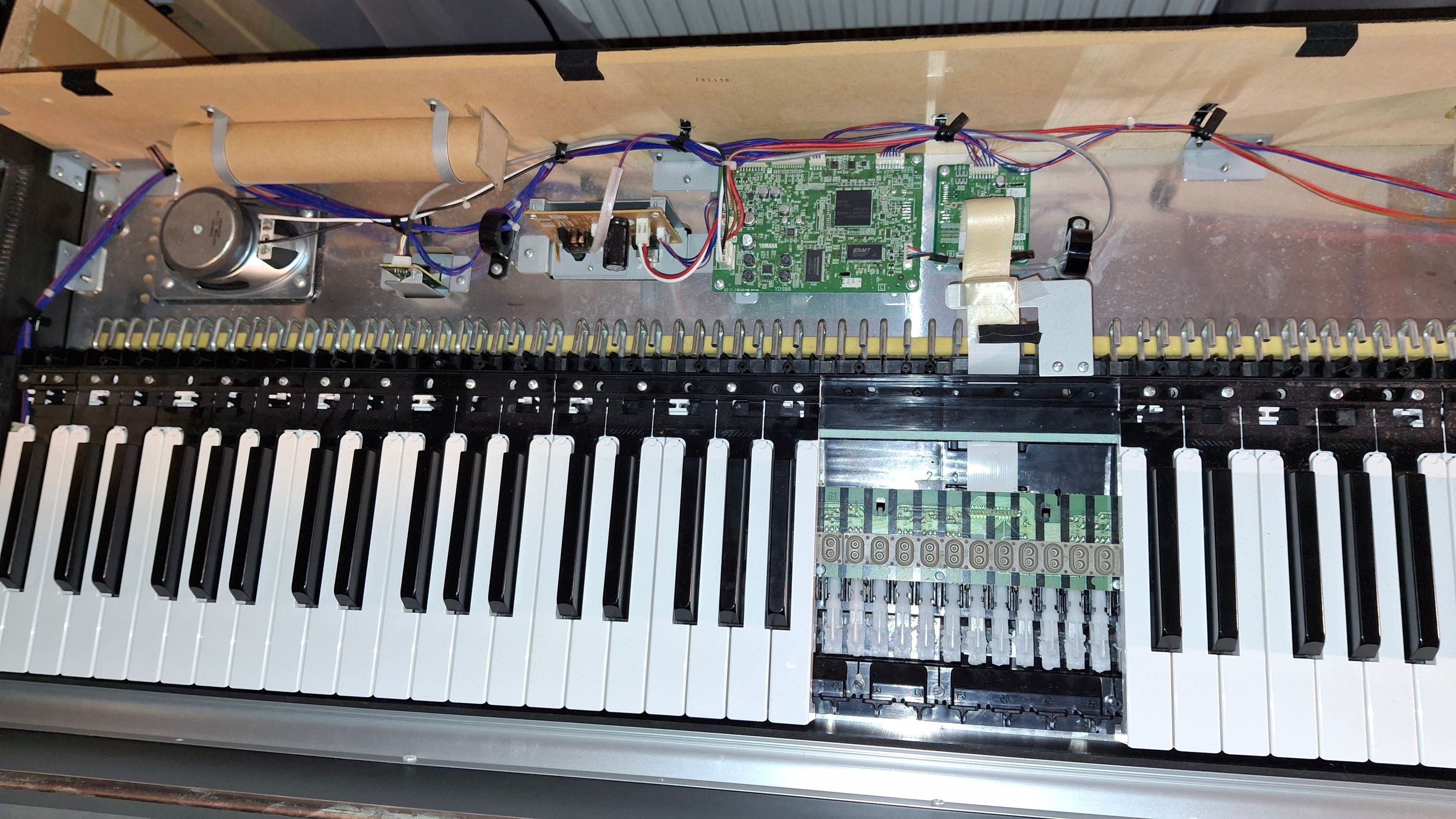 YAMAHA ARIUS YDP-142 piano repair